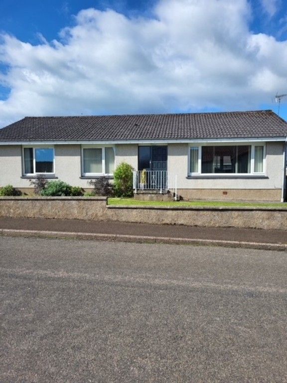 3 bed detached bungalow for sale in Upper Burnside Drive, Thurso KW14