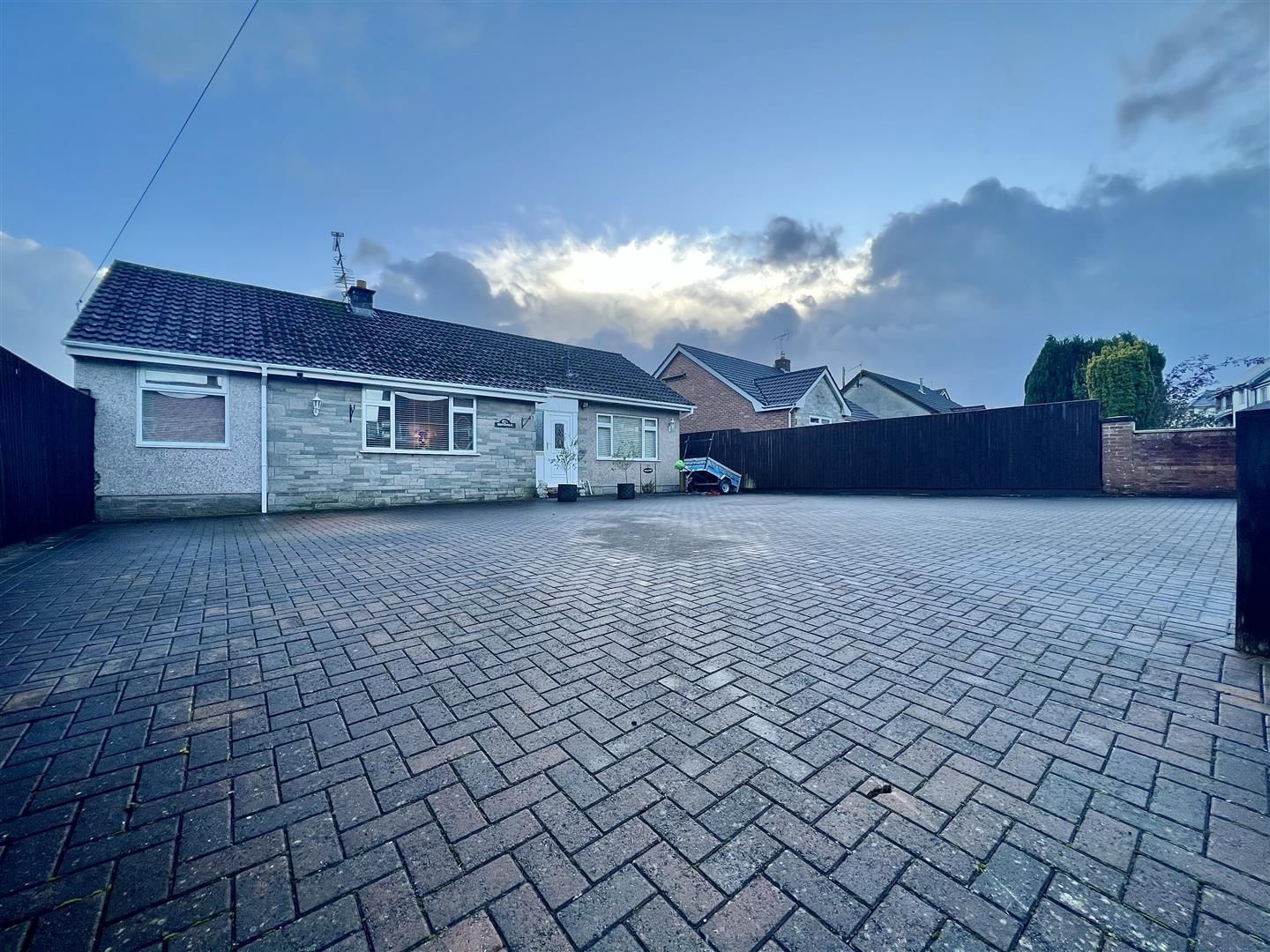 3 bed detached bungalow for sale in Marsh Way, Sling, Coleford GL16