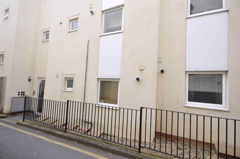 Rose And Crown Passage Cheltenham GL50