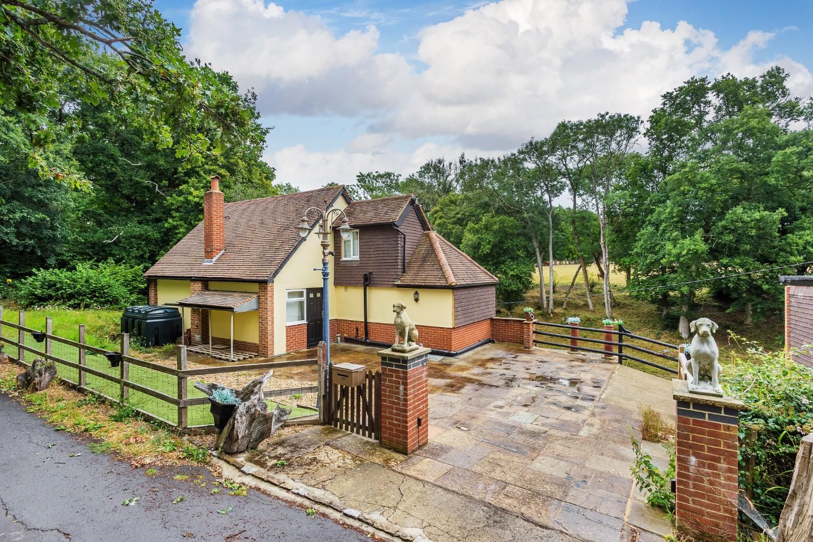 3 bed detached house for sale in Weare Street, Ockley, Dorking RH5 Zoopla