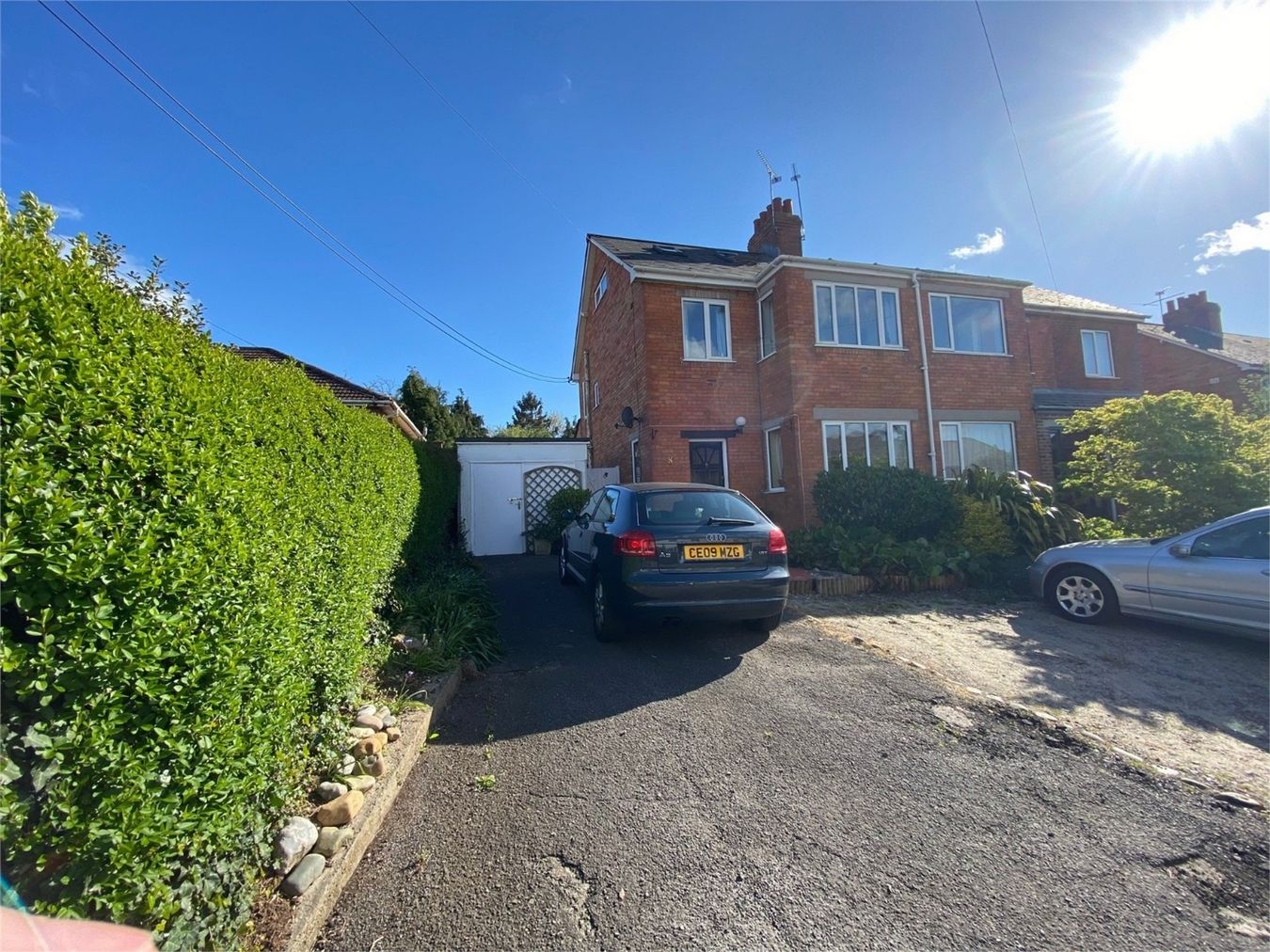 4 bed semidetached house for sale in Mountway Lane, Hull