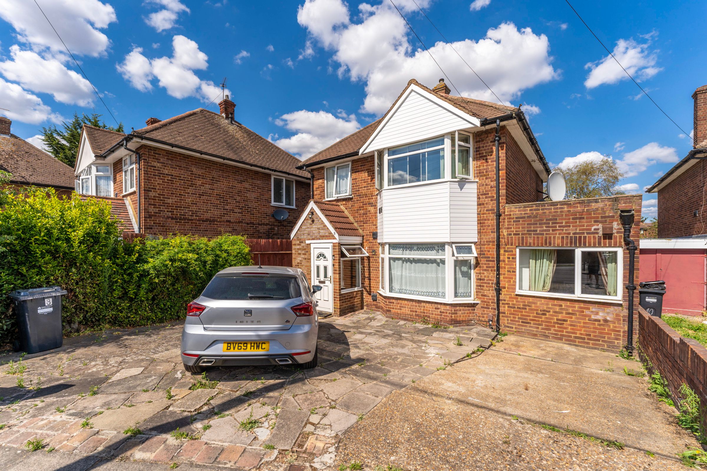 4 bed detached house for sale in Speart Lane, Hounslow TW5 Zoopla