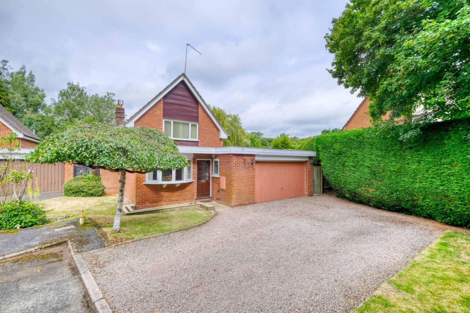 2 bed detached house for sale in Sherbourne Close, Ipsley, Redditch B98