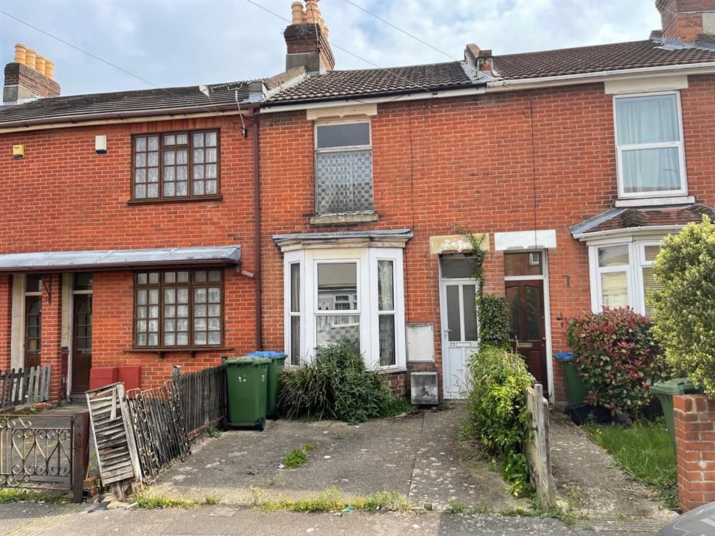 3 bed terraced house for sale in Firgrove Road, Freemantle, Southampton