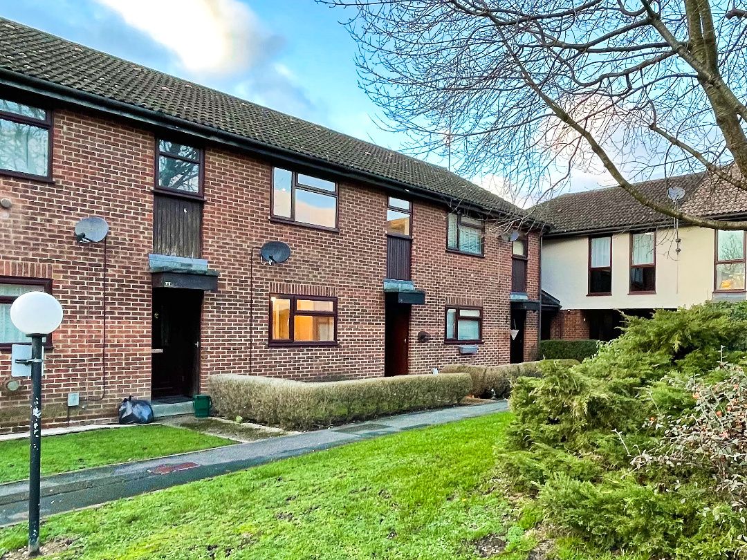 1 bed terraced house to rent in Wellesley Close, Ash Vale, Aldershot