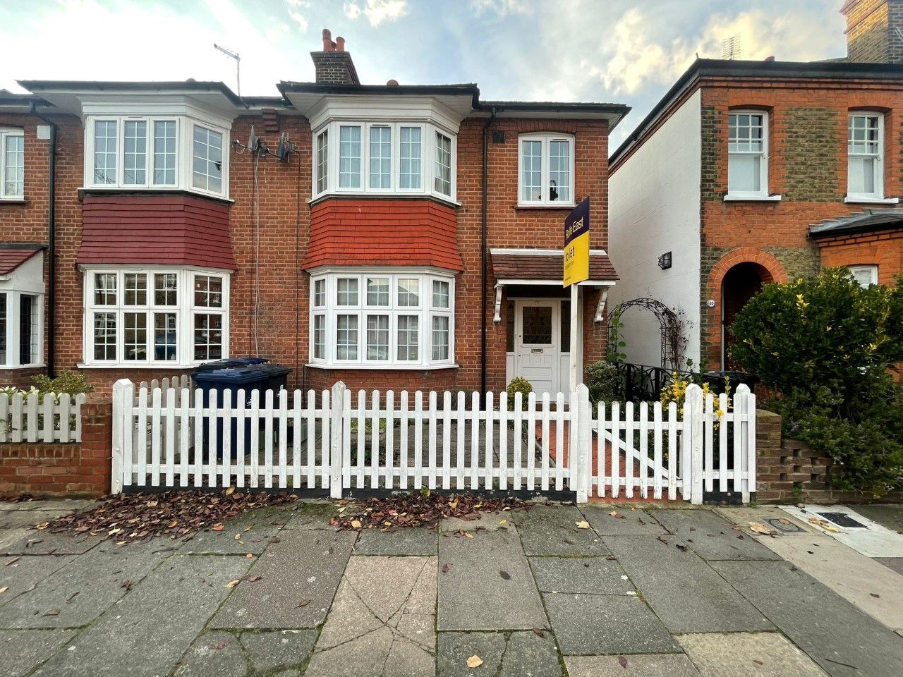 3 bed end terrace house to rent in Church Gardens, Ealing W5 Zoopla