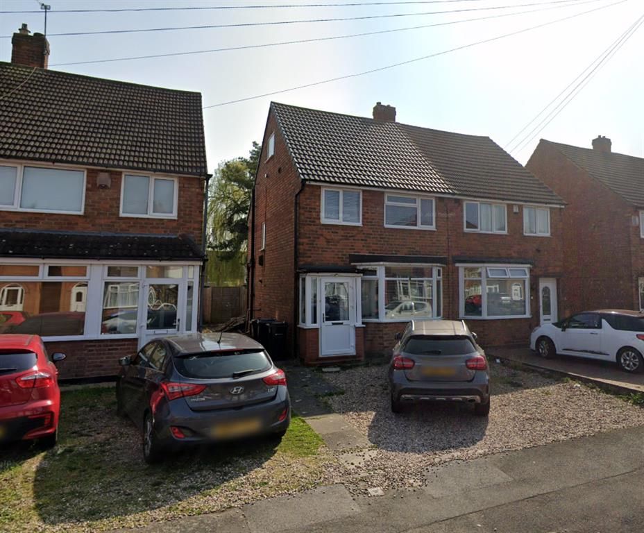 3 bed semidetached house to rent in Road, Sheldon
