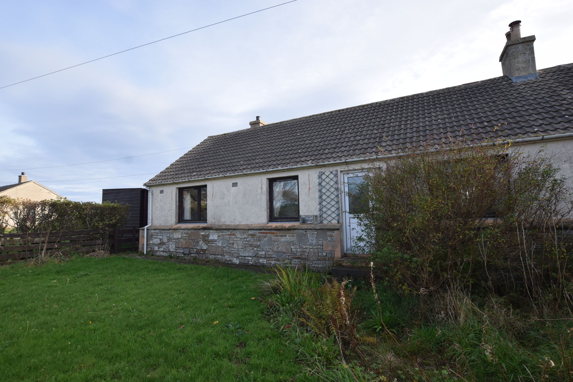 2 bed semidetached bungalow for sale in 2 Seaforth Place, KW14