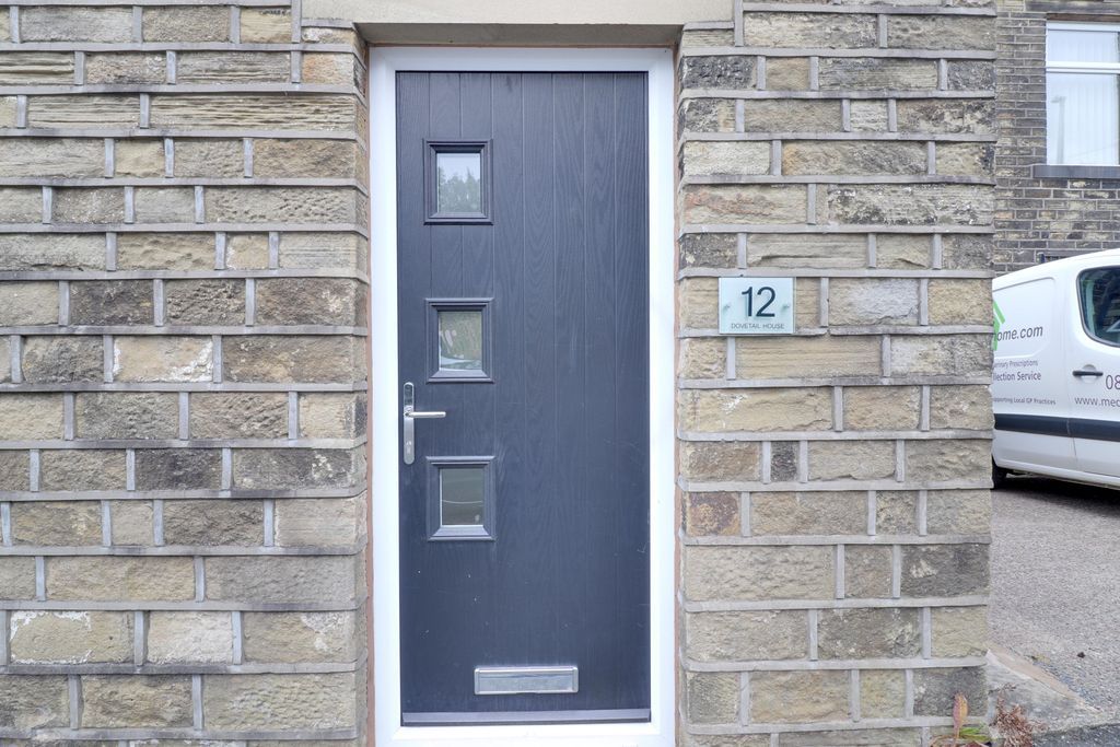 3 bed end terrace house for sale in New Street, Meltham, Holmfirth HD9