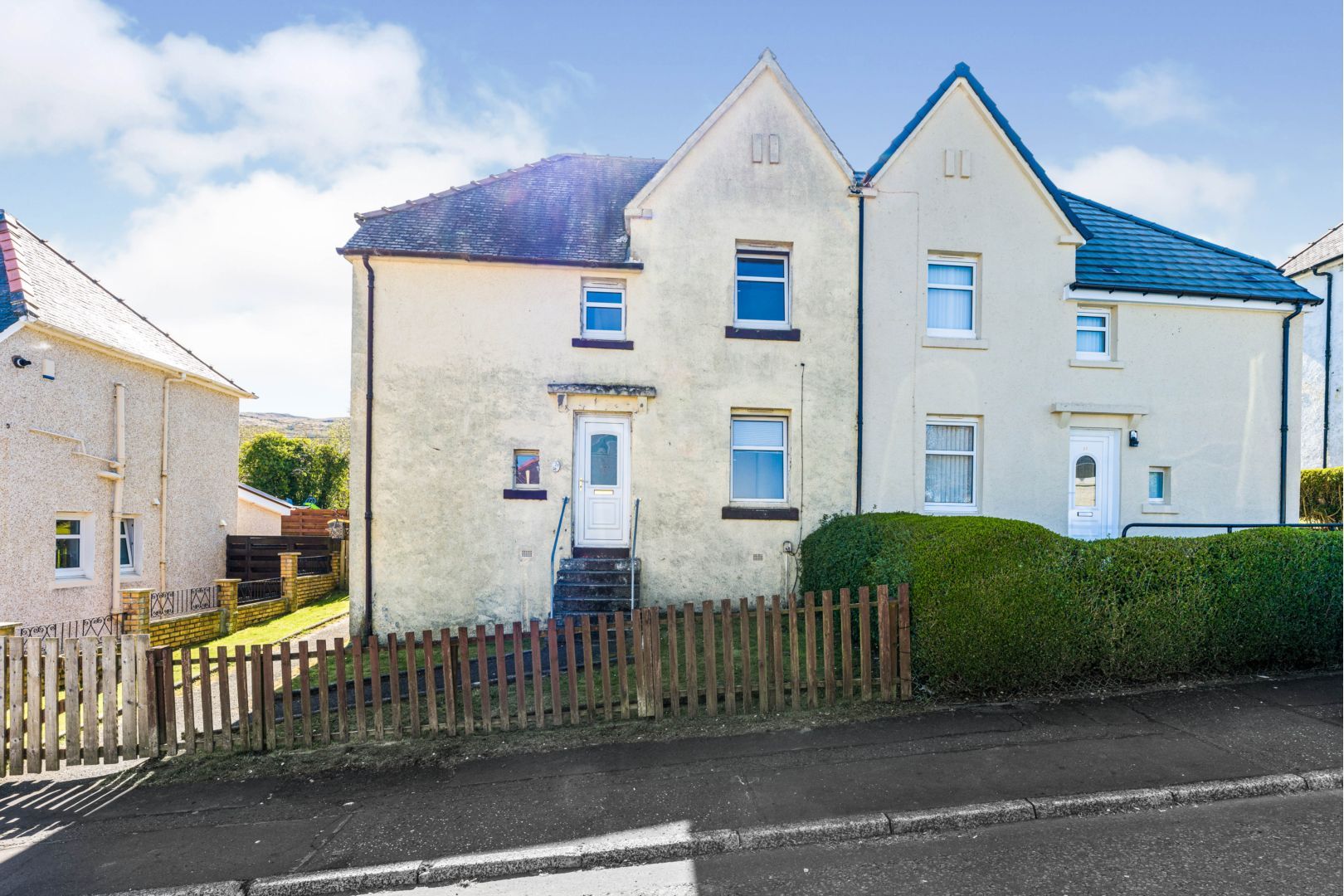 Auchmountain Road, Greenock PA15