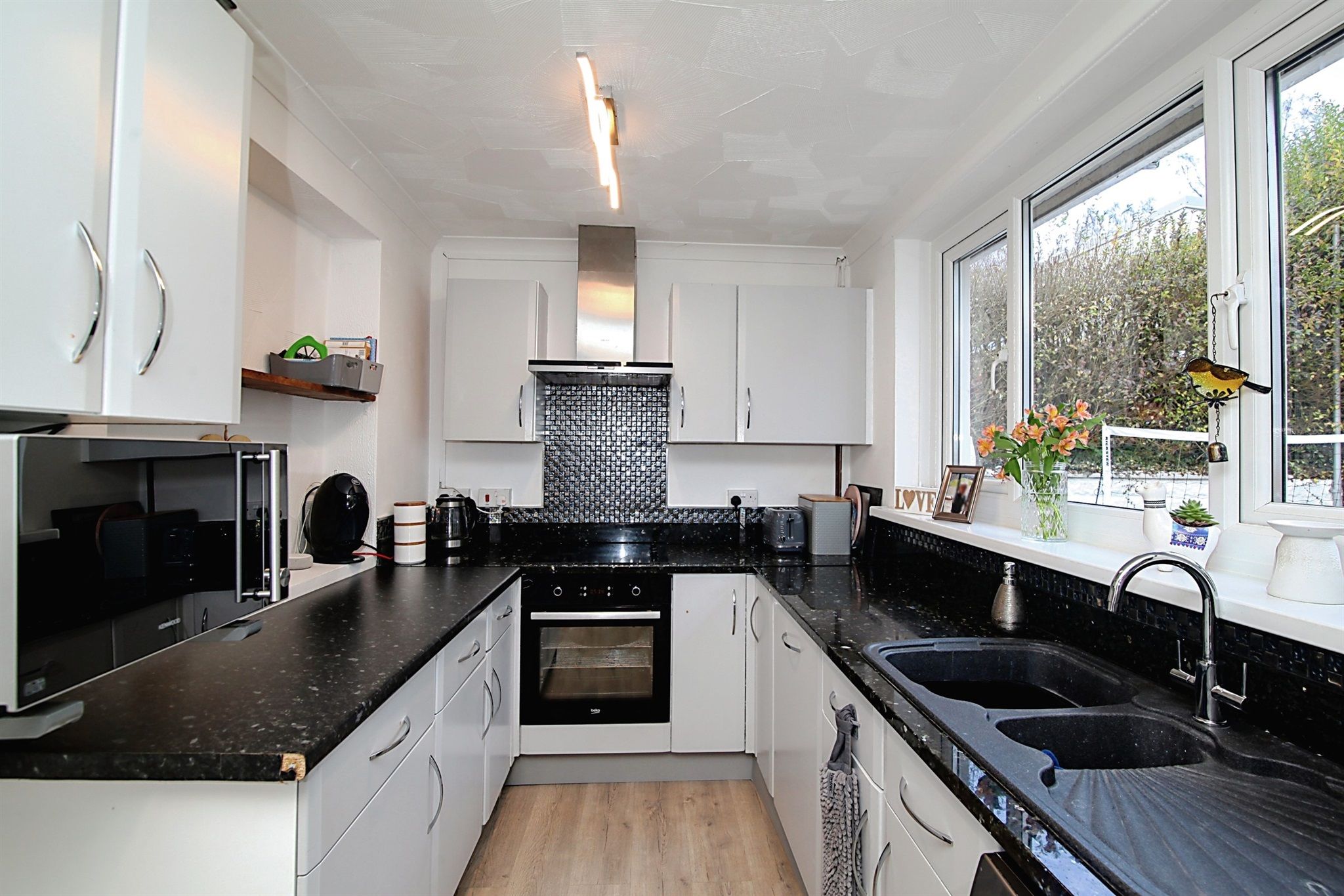 3 bed detached bungalow for sale in Graig Y Fedw, Abertridwr, Caerphilly CF83 Zoopla