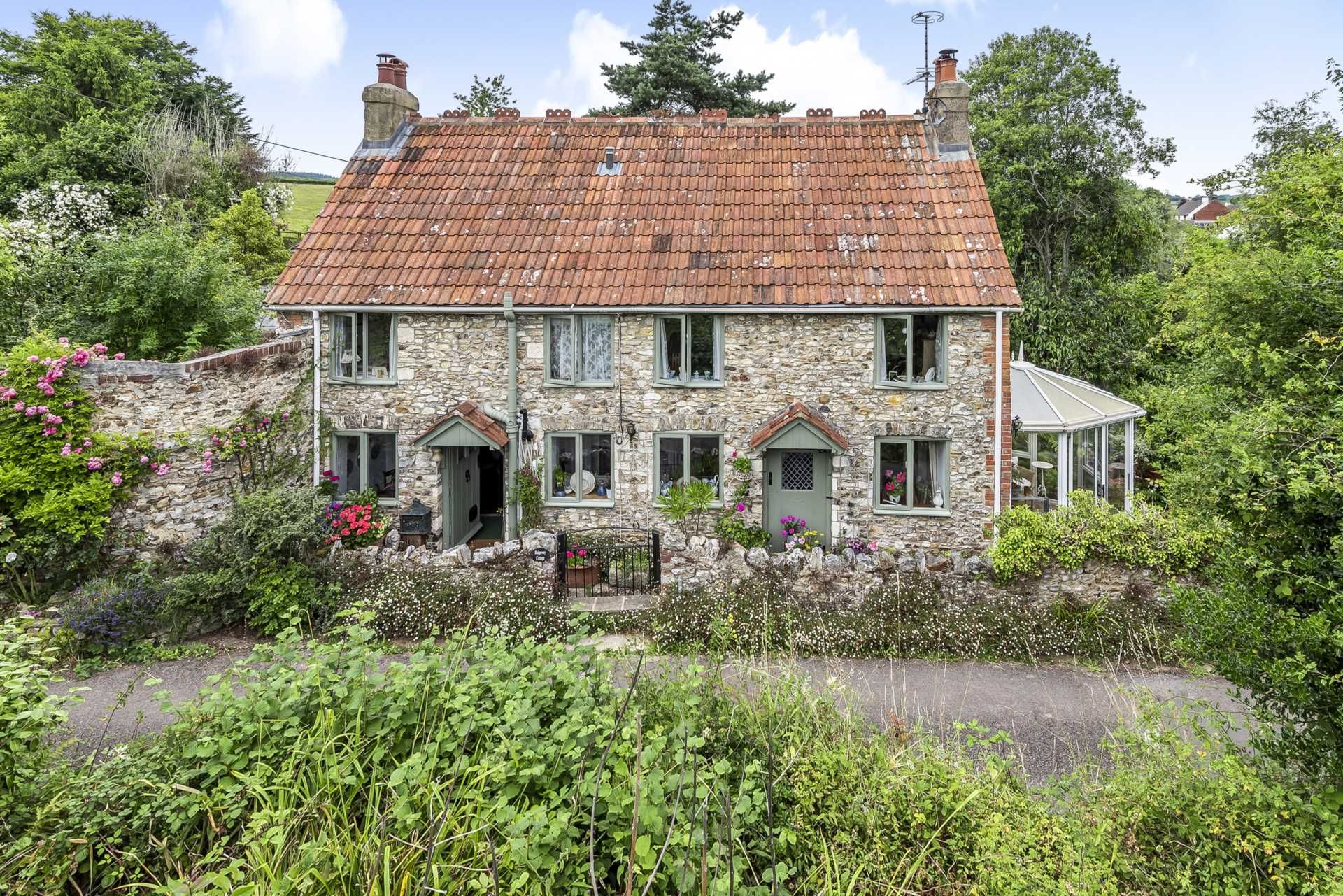 2 bed cottage for sale in Ridgeway Lane, Colyton, Devon EX24 Zoopla