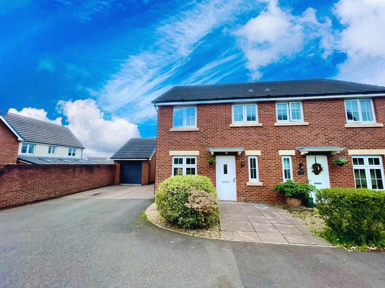 3 bed property to rent in Bryn Celyn, Llanharry, Pontyclun CF72 Zoopla