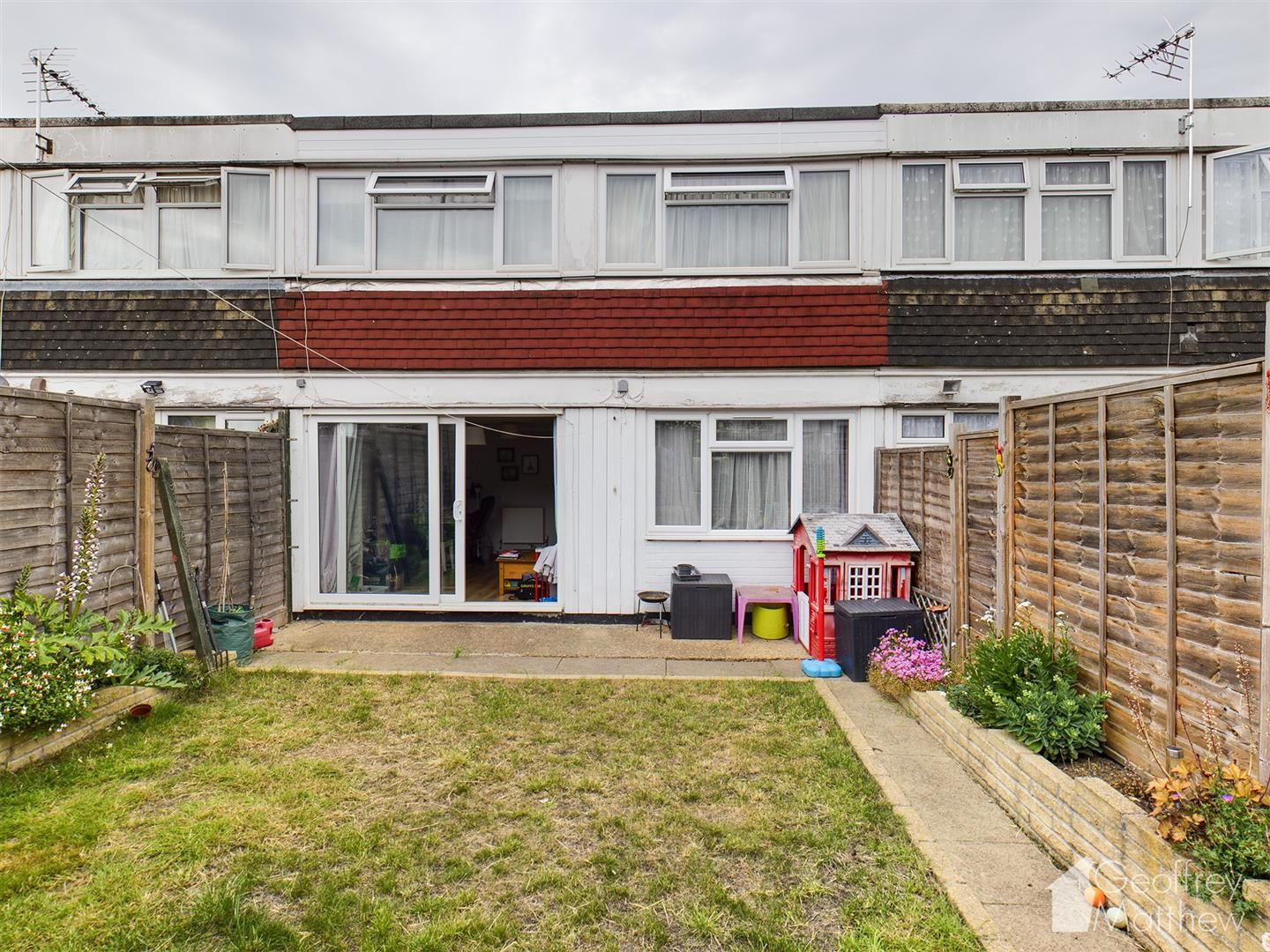 2 bed terraced house for sale in Lower Meadow, Harlow CM18 Zoopla