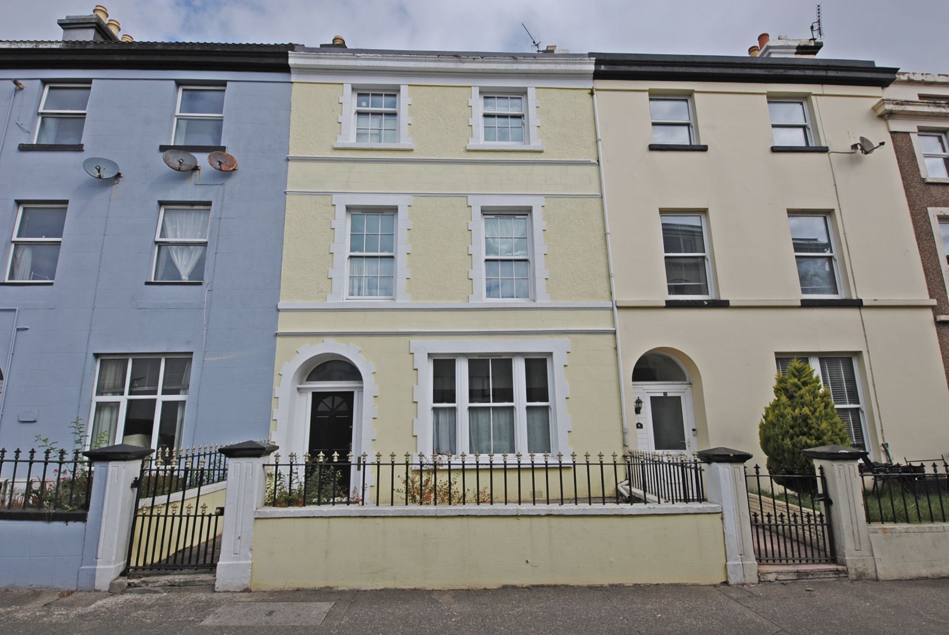 6 bed town house for sale in Rosemount, Douglas, Isle Of Man IM1 Zoopla