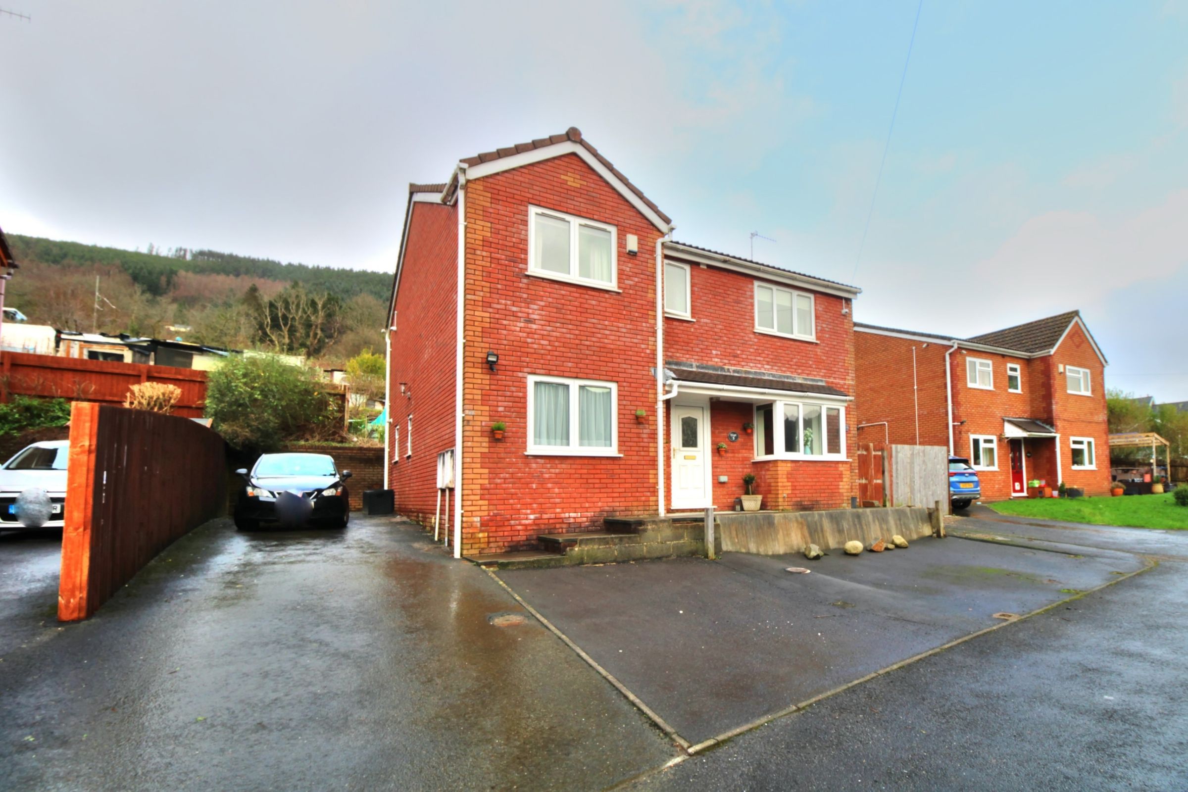 4 bed detached house for sale in Sycamore Rise, Treherbert CF42 Zoopla