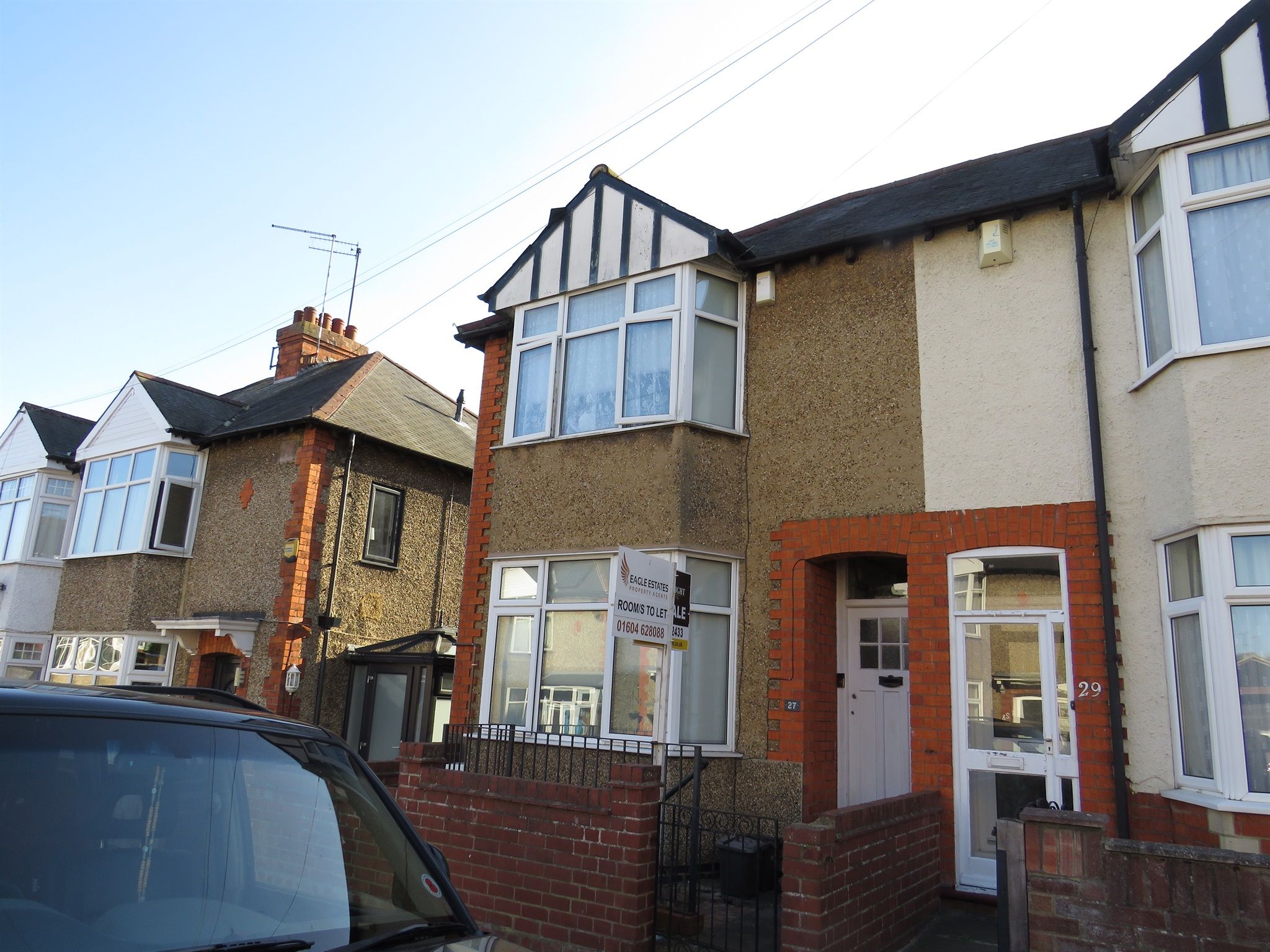 5 bed semidetached house for sale in Beech Avenue, Abington