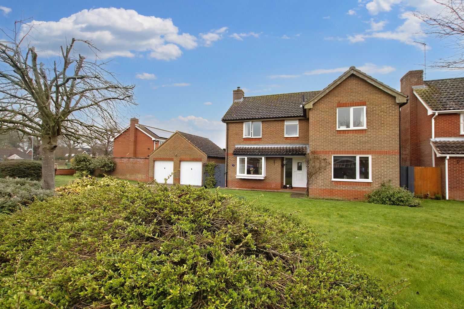 4 bed detached house for sale in All Saints Drive, North Wootton, King