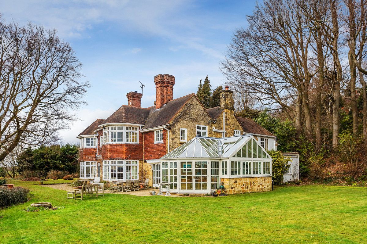 5 bed detached house for sale in Caxton Lane, Oxted RH8 Zoopla