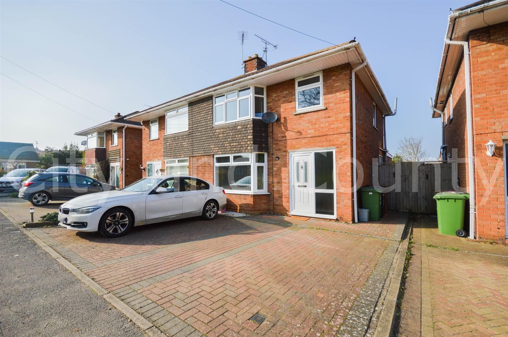 3 bed semidetached house for sale in Lady Lodge Drive, Orton