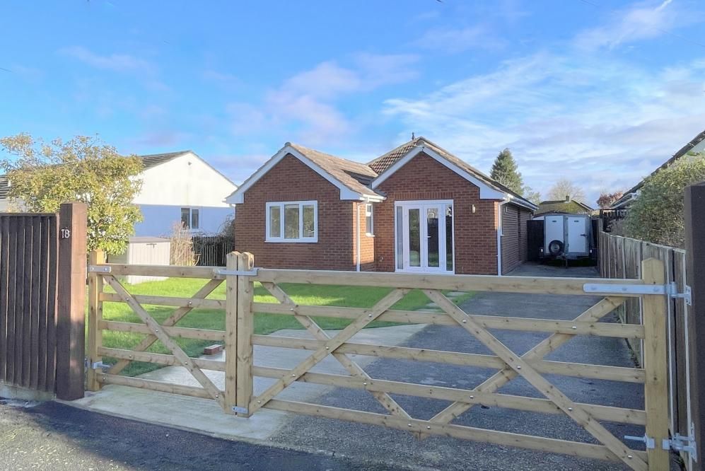 3 bed bungalow for sale in Highfield Avenue, Ringwood BH24 Zoopla