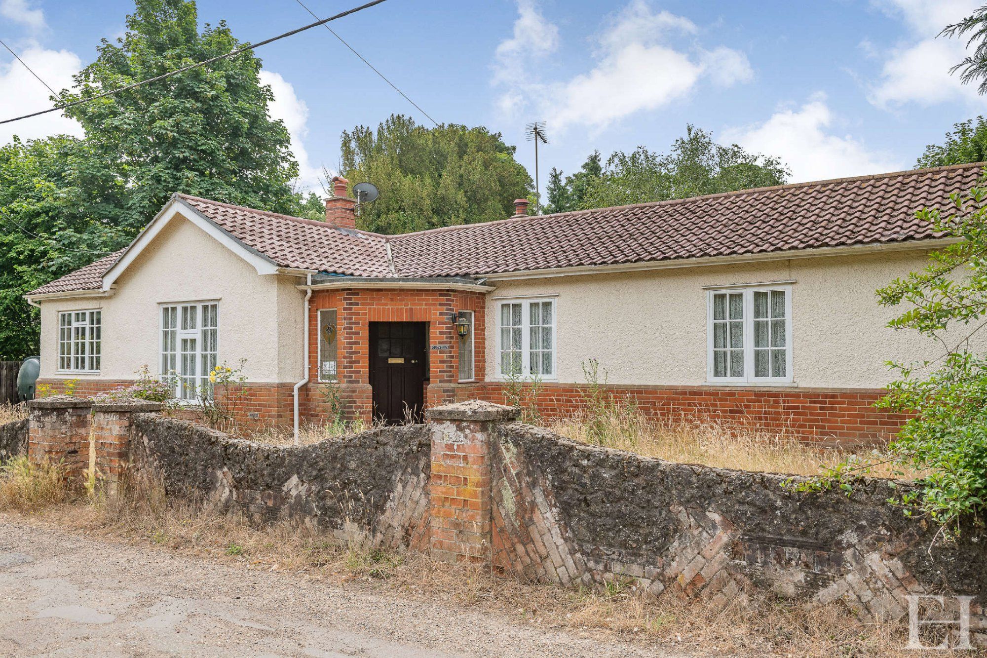 3 bed detached bungalow for sale in The Park, Great Barton, Bury St