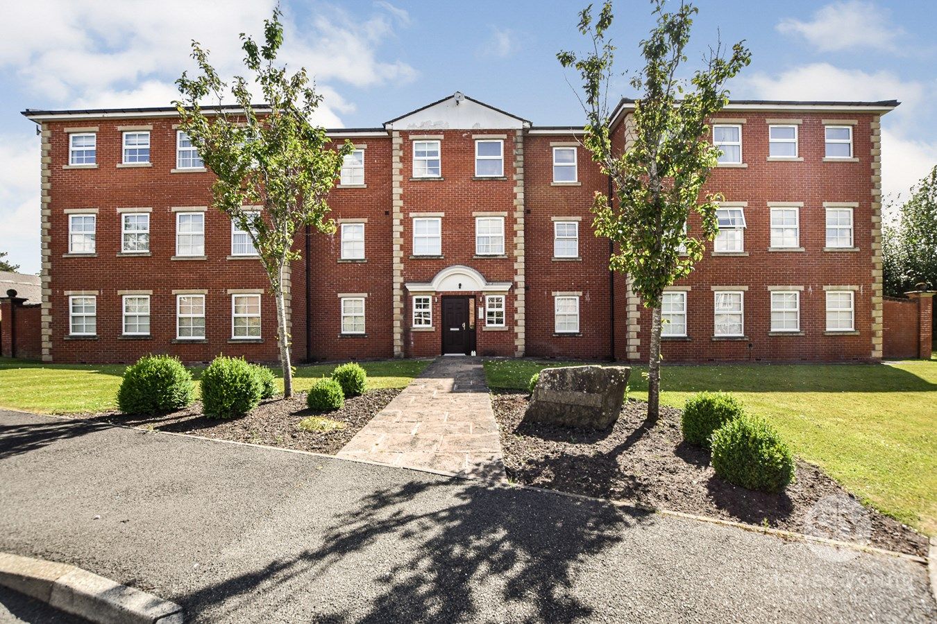 3 bed flat for sale in St Andrews Road, Old Langho, Blackburn BB6 Zoopla