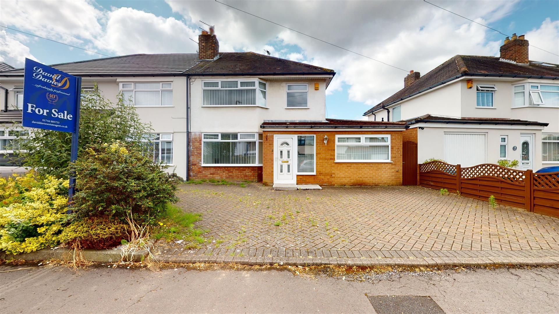 3 bed semidetached house for sale in Barrowfield Road, Eccleston, St