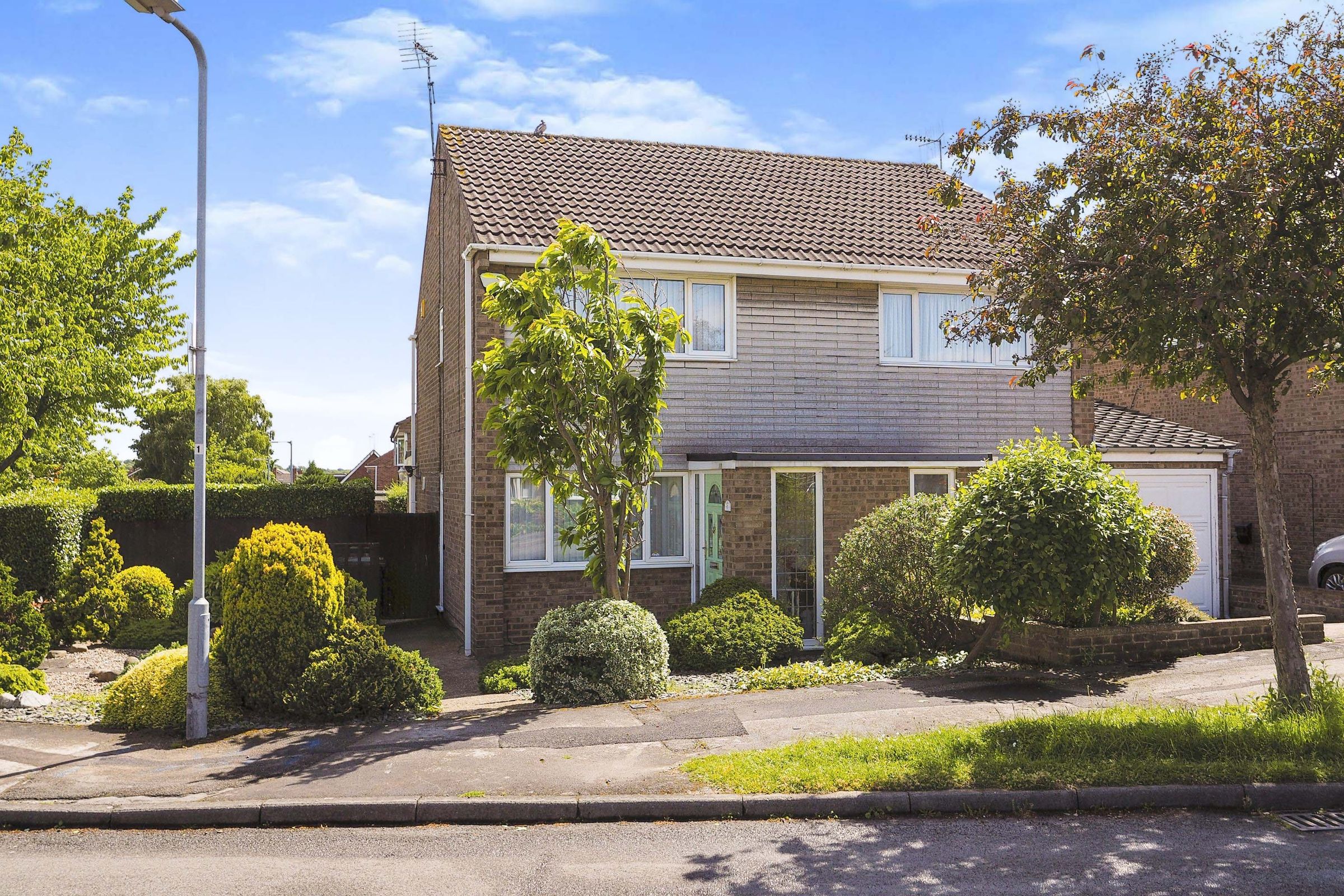 2 bed detached house for sale in Wembley Gardens, Bramcote, Nottingham