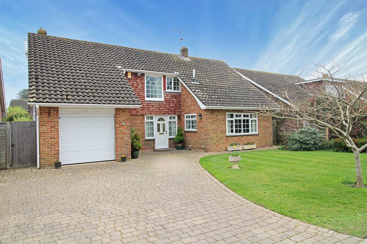 4 bed detached house for sale in Priory Close, Aldwick Bay Estate, Aldwick, West Sussex PO21