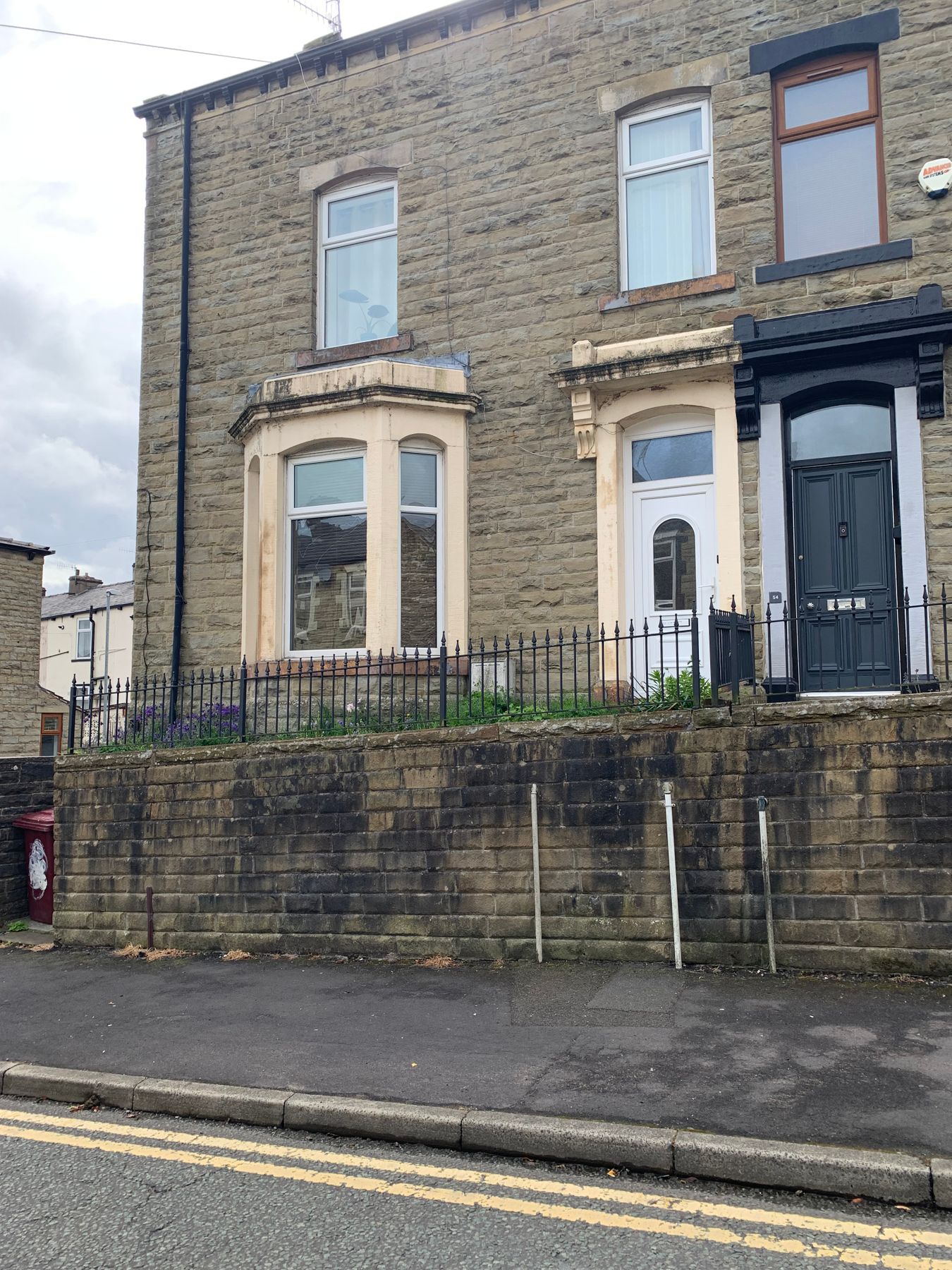 1 bed flat to rent in 52 Hufling Lane, Burnley BB11 Zoopla