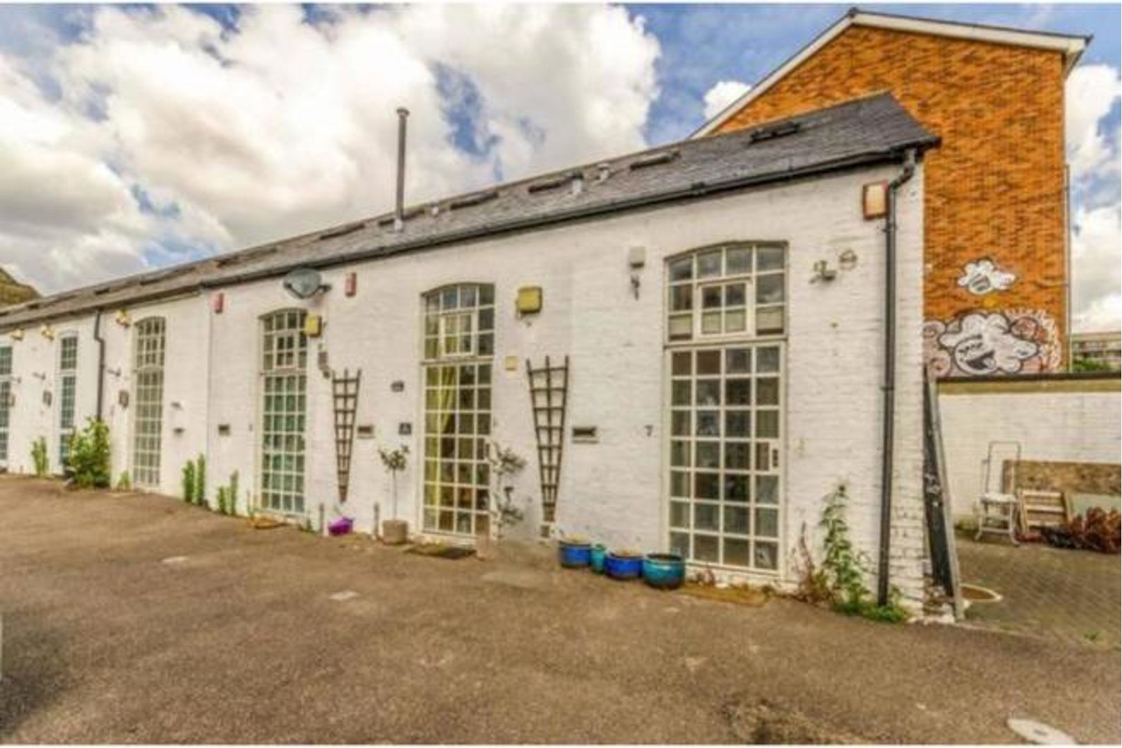 1 bed mews house for sale in St. Frideswides Mews, London E14 Zoopla