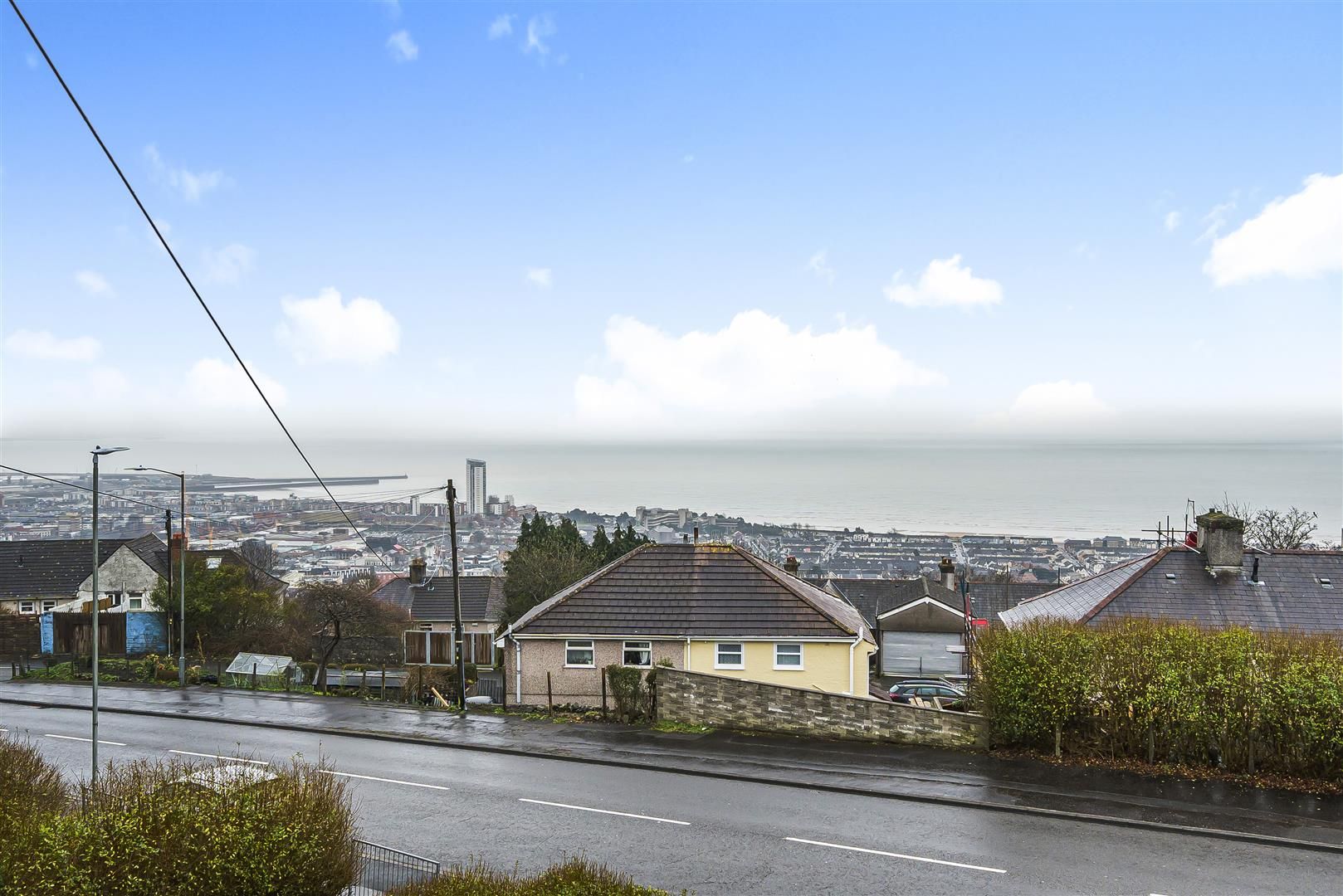 3 bed end terrace house for sale in Dyfed Avenue, Townhill, Swansea SA1