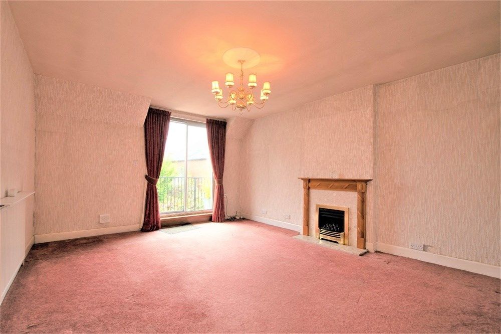 3 bed flat for sale in Castlegate, BerwickUponTweed TD15 Zoopla
