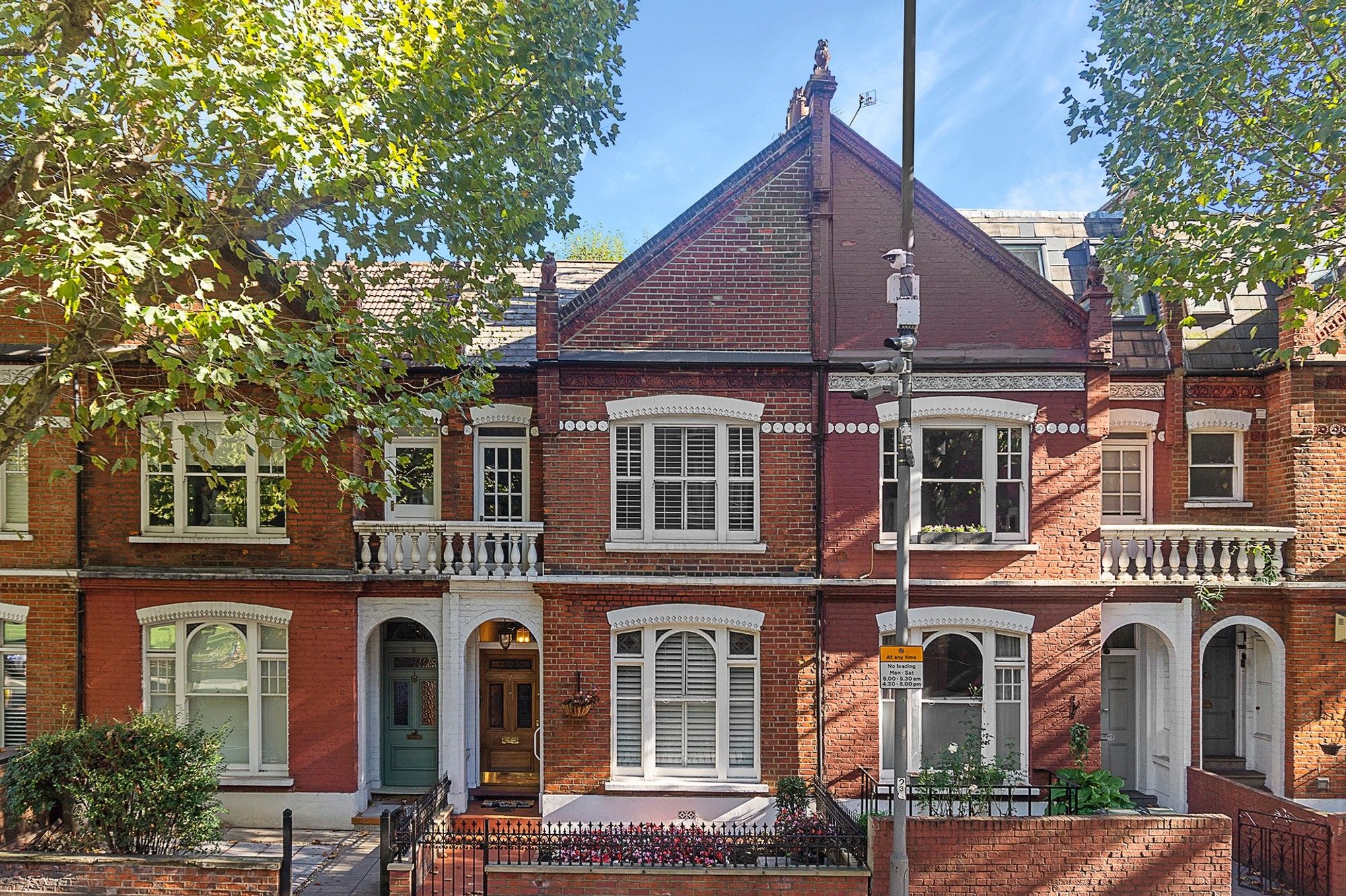 5 bed property for sale in Wandsworth Bridge Road, Fulham, London SW6