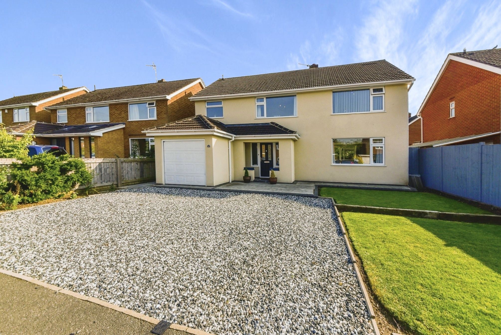 4 bed detached house for sale in Lincoln Drive, Melton Mowbray LE13