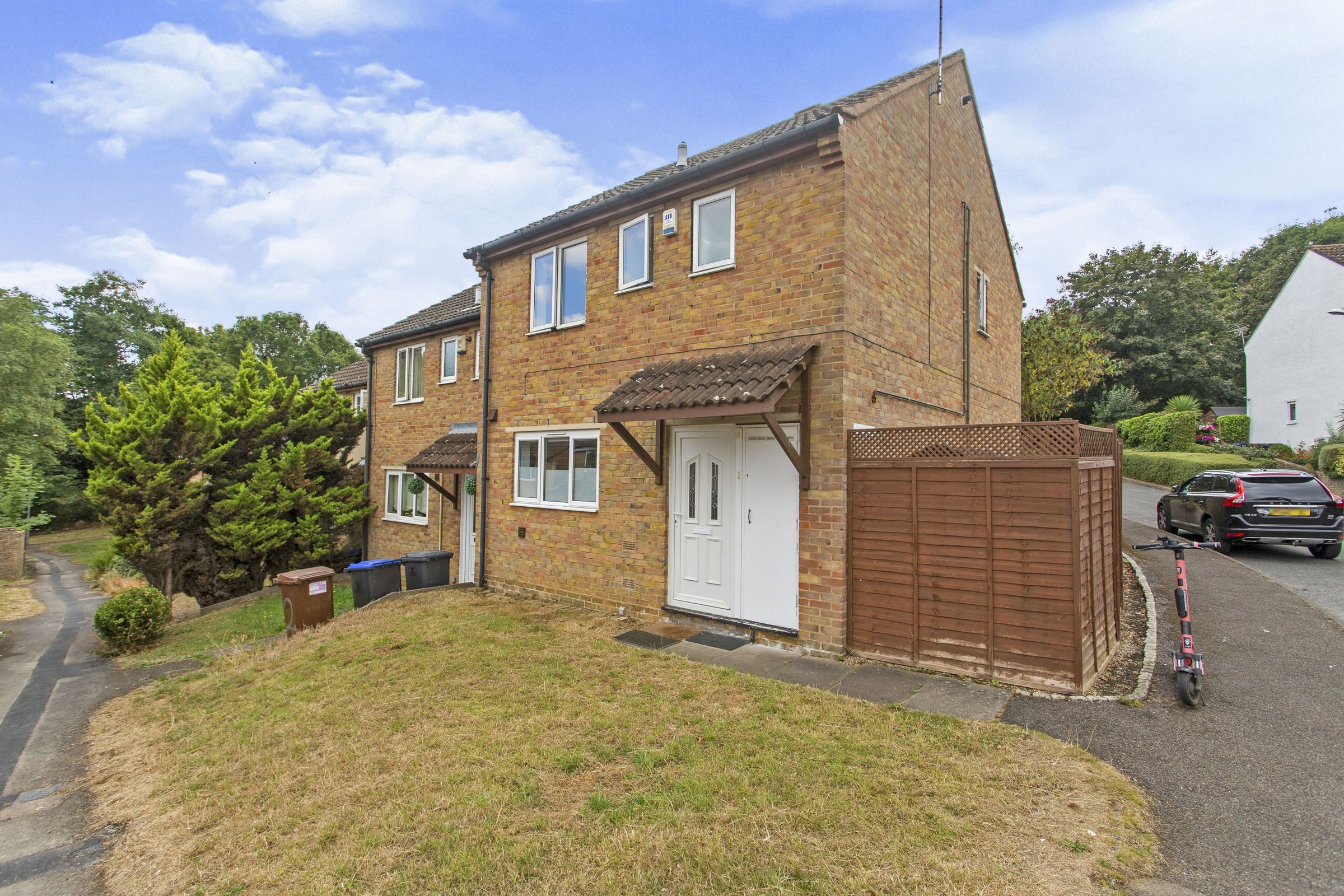 3 bed end terrace house for sale in Ermine Road, Northampton NN3 Zoopla