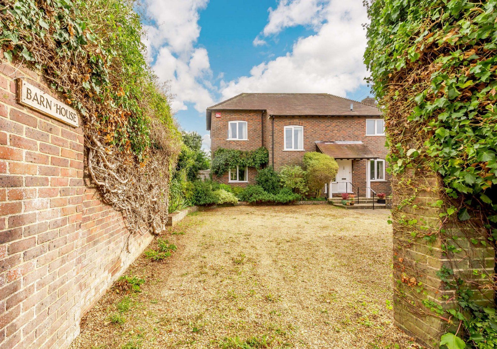 4 bed detached house for sale in Midhurst Road, Lavant, Chichester