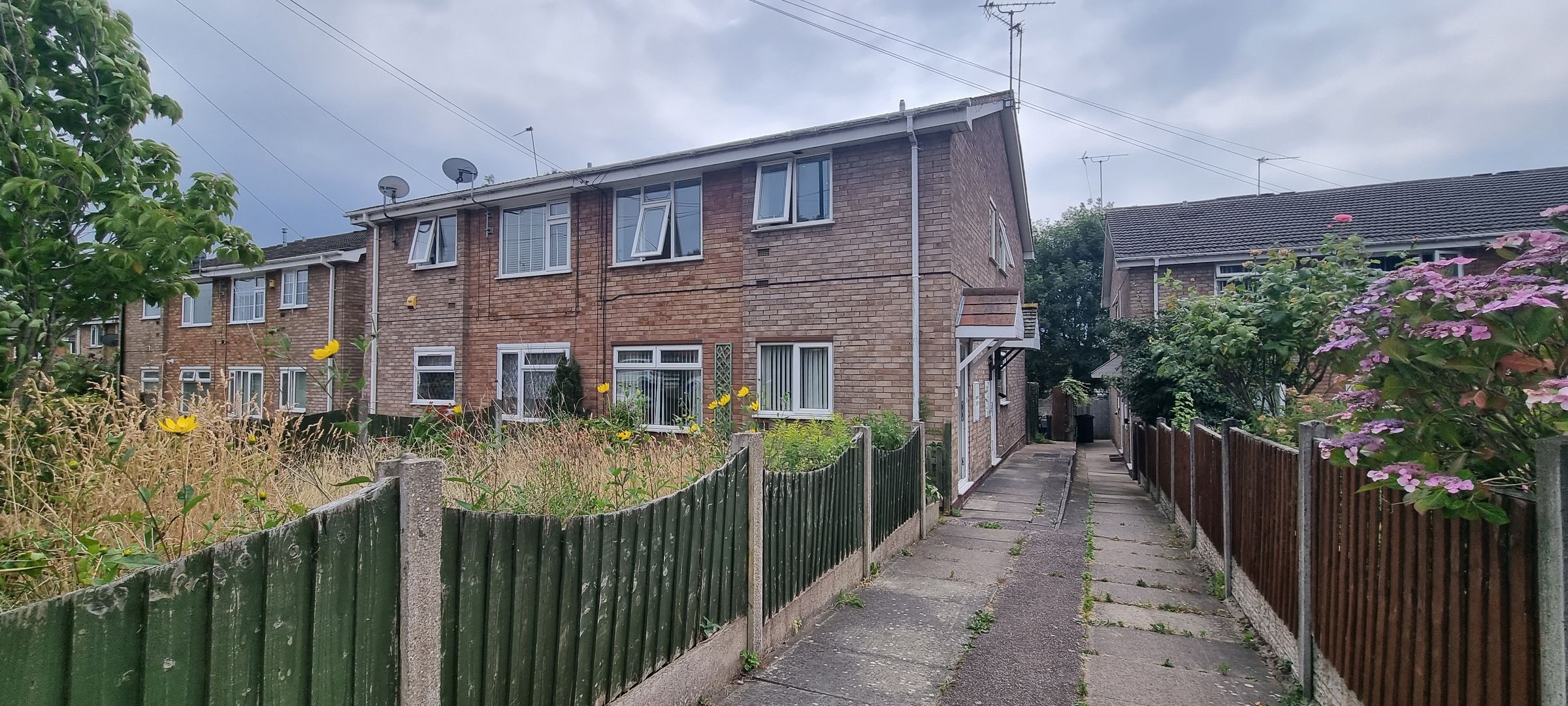 2 bed flat to rent in Beeches Road, Great Barr, Birmingham B42 Zoopla