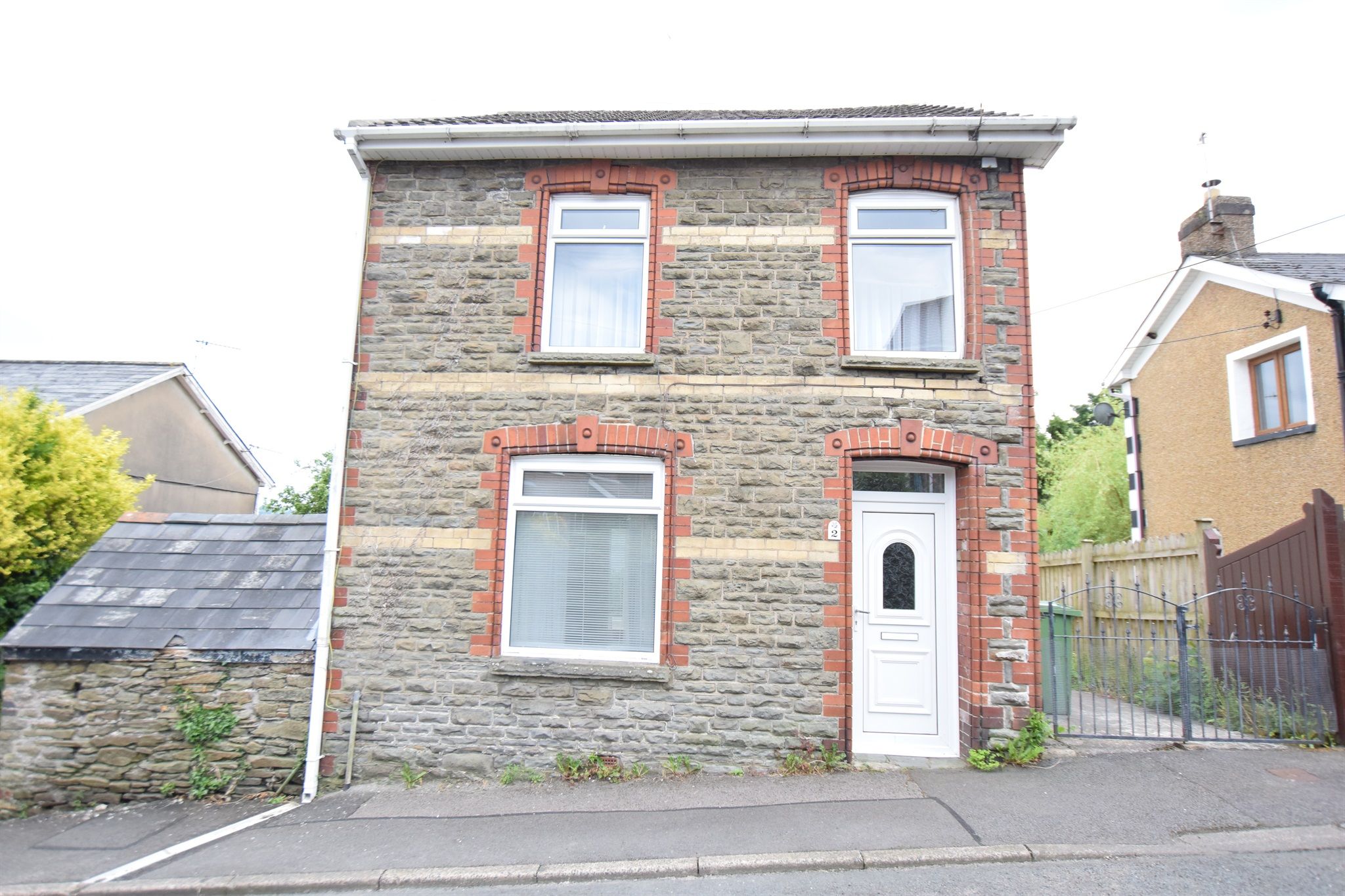 Hillside Terrace Blackwood NP12  