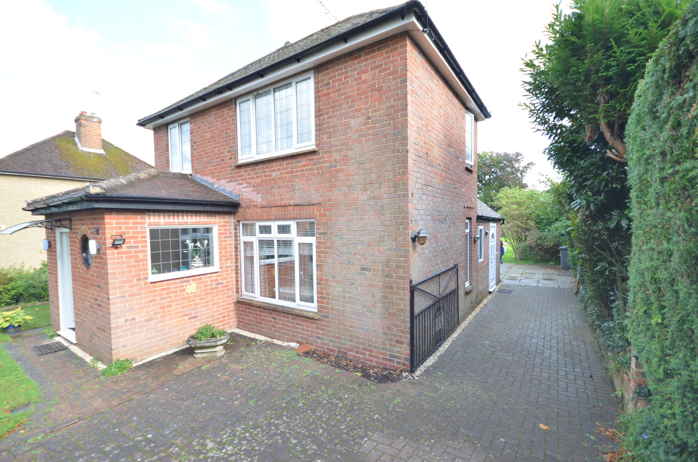 Studio to rent in St. Johns Road, Farnham GU9 Zoopla