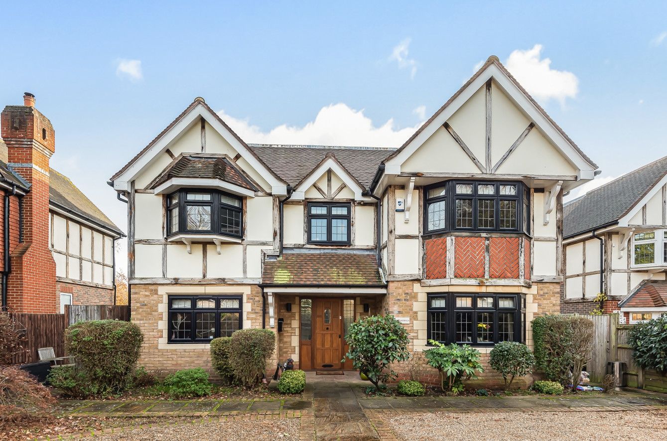 5 bed detached house for sale in Willow Grove, Chislehurst BR7 Zoopla