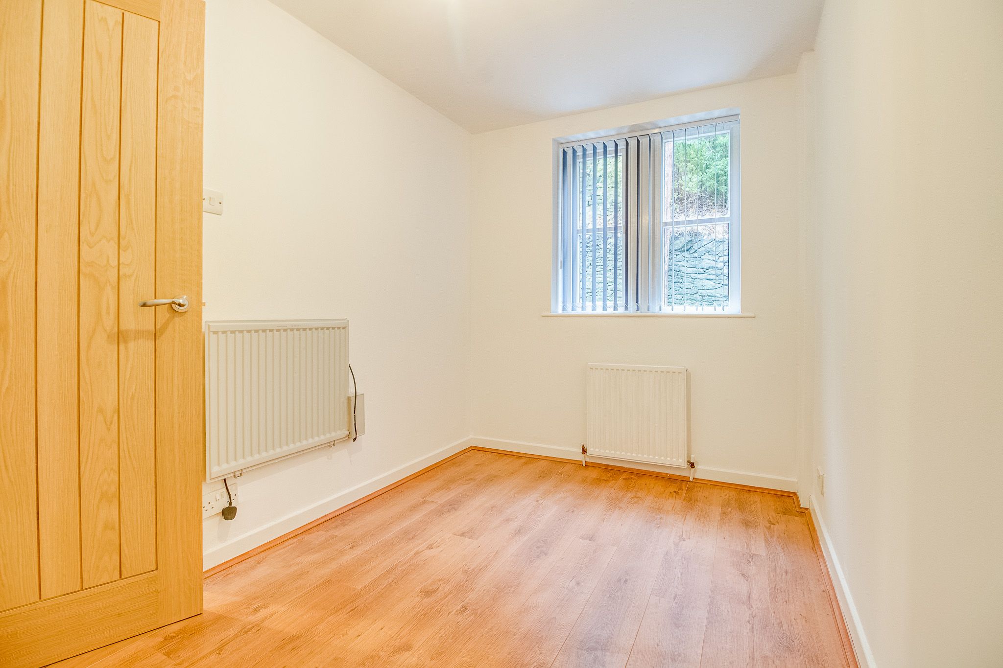 2 bed terraced house for sale in Bunkers Hill, Holmfirth HD9 Zoopla