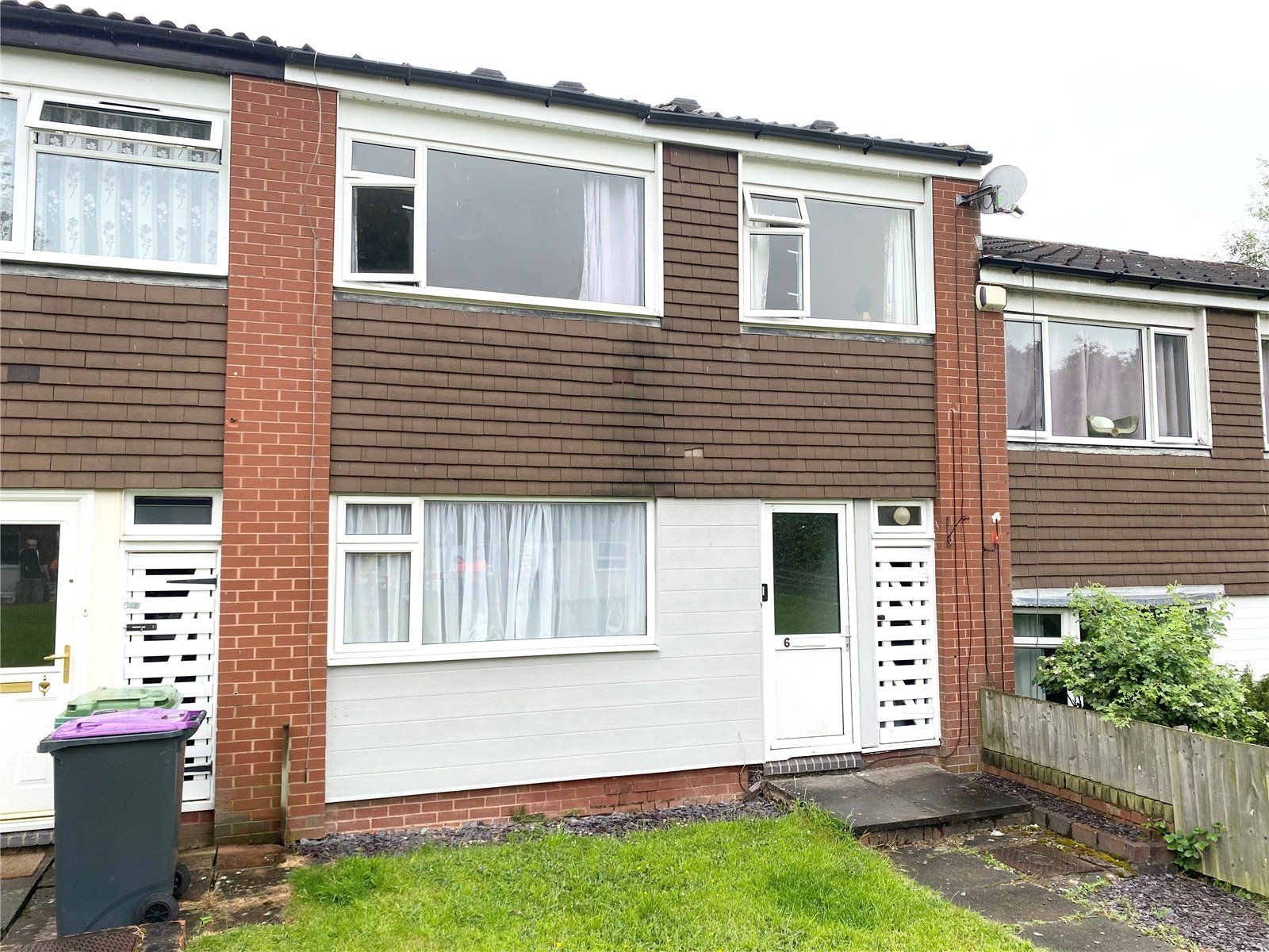 3 bed terraced house for sale in Ashbourne Close, Dawley, Telford