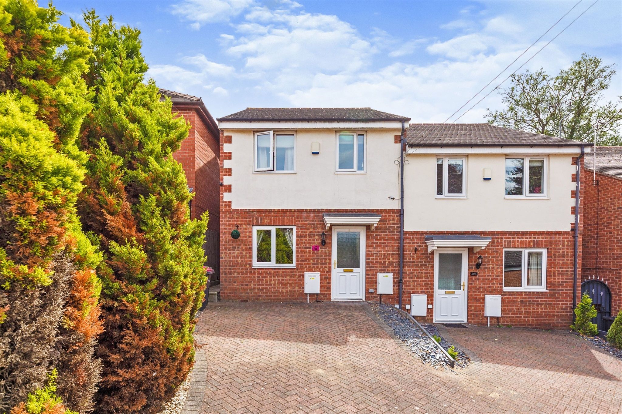 3 bed semidetached house for sale in Arran Hill, Thrybergh, Rotherham