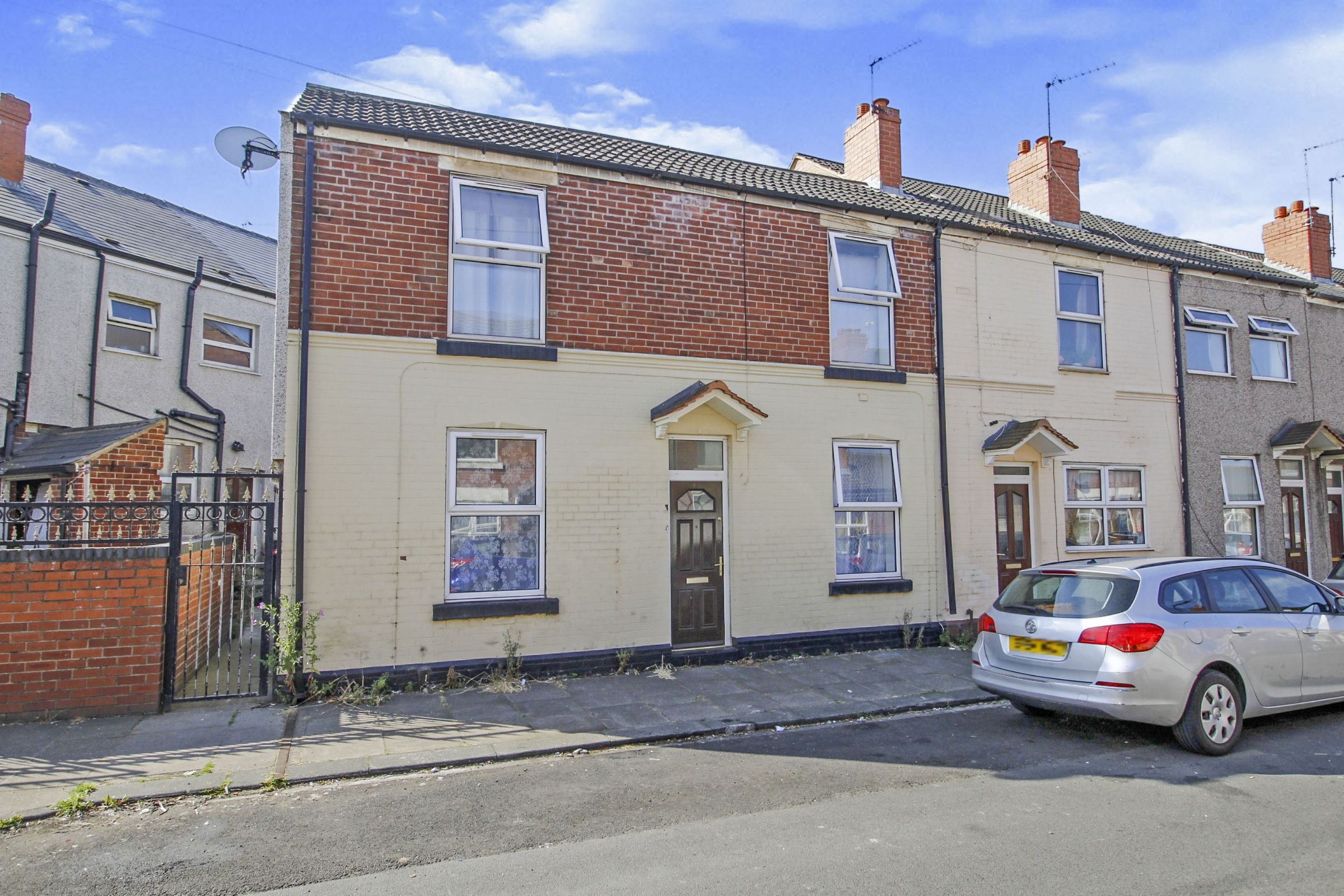 2 bed end terrace house for sale in Bramwell Street, Rotherham, South