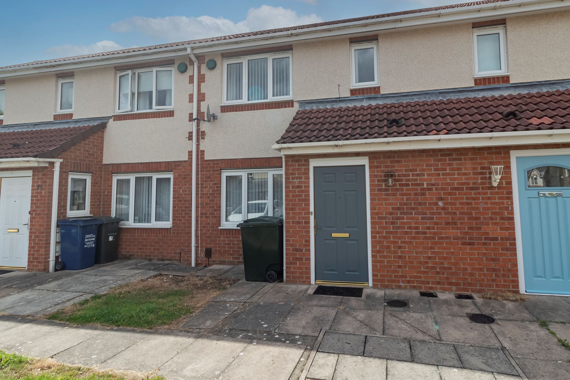 3 bed terraced house for sale in Redewood Close, Denton Burn, Newcastle