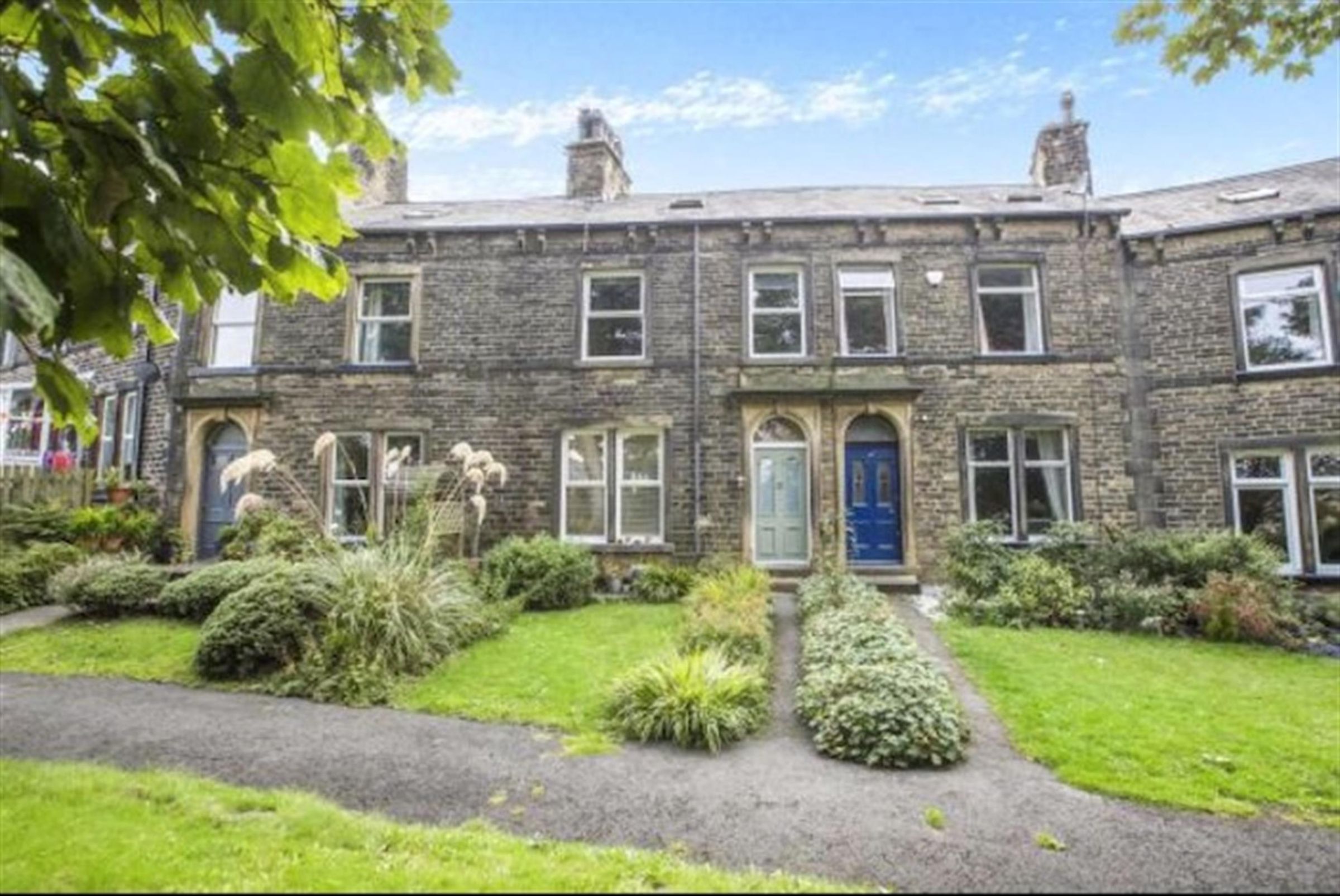 Savile Park Road, Savile Park, Halifax HX1  