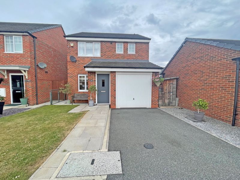 3 bed detached house for sale in Hadrian Drive, BlaydonOnTyne NE21