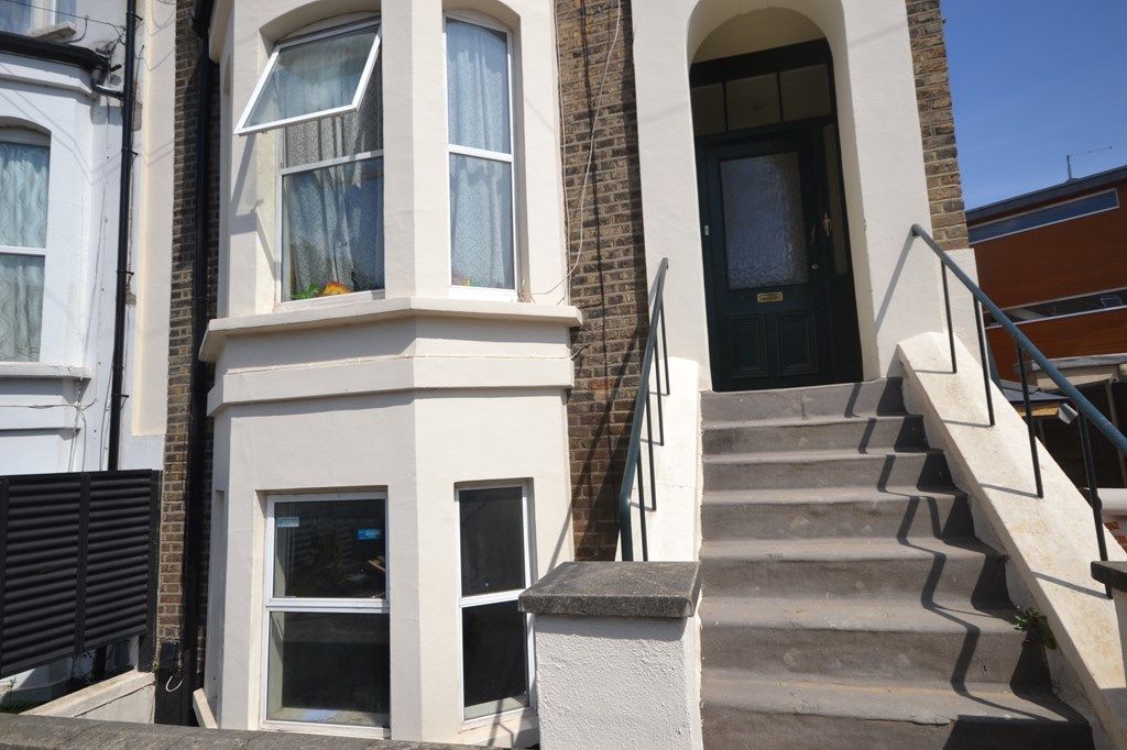 1 bed flat for sale in South Birkbeck Road, London E11 Zoopla